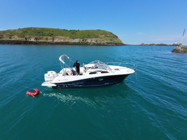 Noleggiare una Jeanneau Cap Camarat 8.5 WA a Saint-Quay-Portrieux