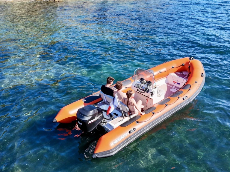 Valiant V 620 Sport da affittare a  Roses