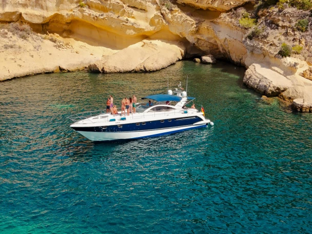 Barca a motore a noleggio a Palma de Maiorca al miglior prezzo