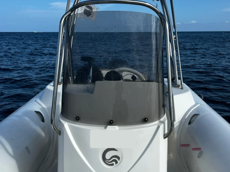 Gommone a noleggio a Porto-Vecchio al miglior prezzo
