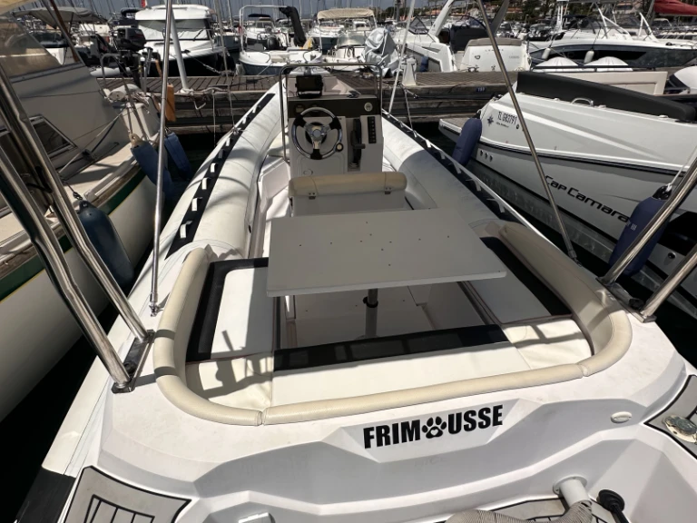 Noleggio Gommone Selva con patente nautica