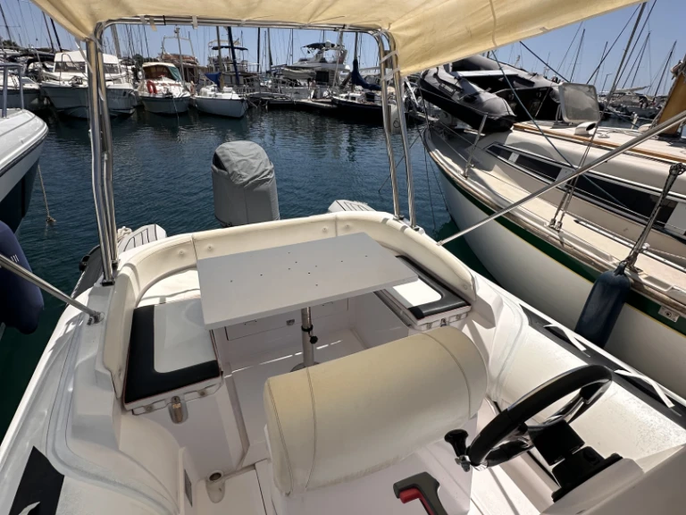 Noleggio Gommone con o senza skipper Selva a Saint-Raphaël