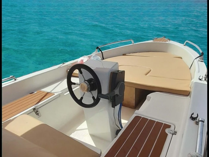Noleggio barche Sant Antoni de Portmany economico D-400 F1RST
