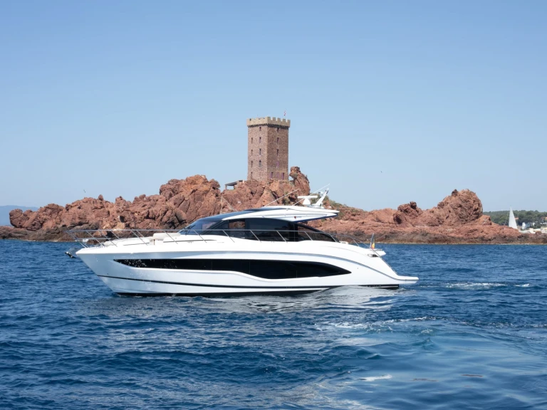 Noleggio barche Princess Princess V55 a Cannes su Samboat