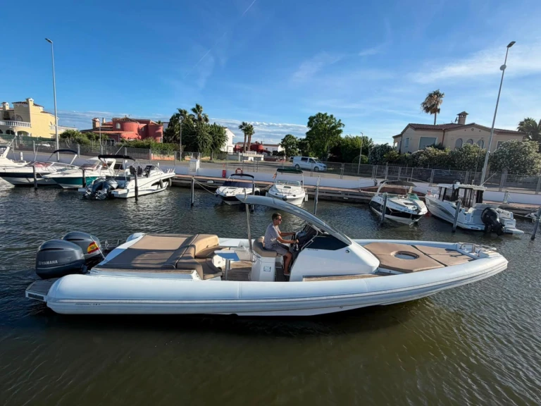 Noleggio a Empuriabrava – Magazzu MX 11 su SamBoat