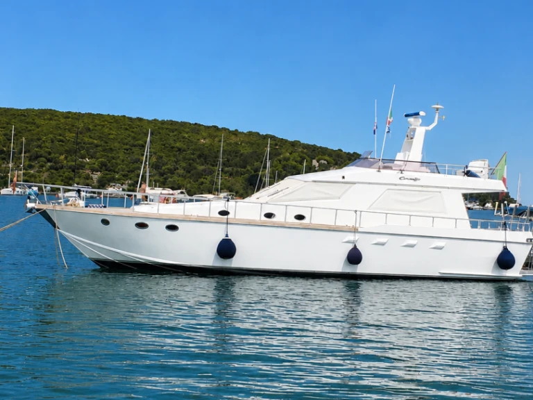 Noleggio barche Camuffo C52 a Marina di Pisa su Samboat