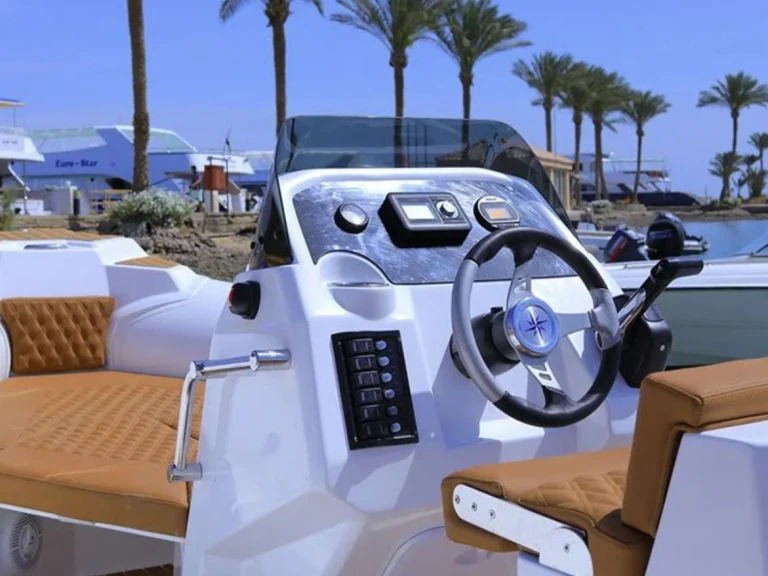 Noleggio Gommone a Pola – Viga Boats Viga Luxury 650