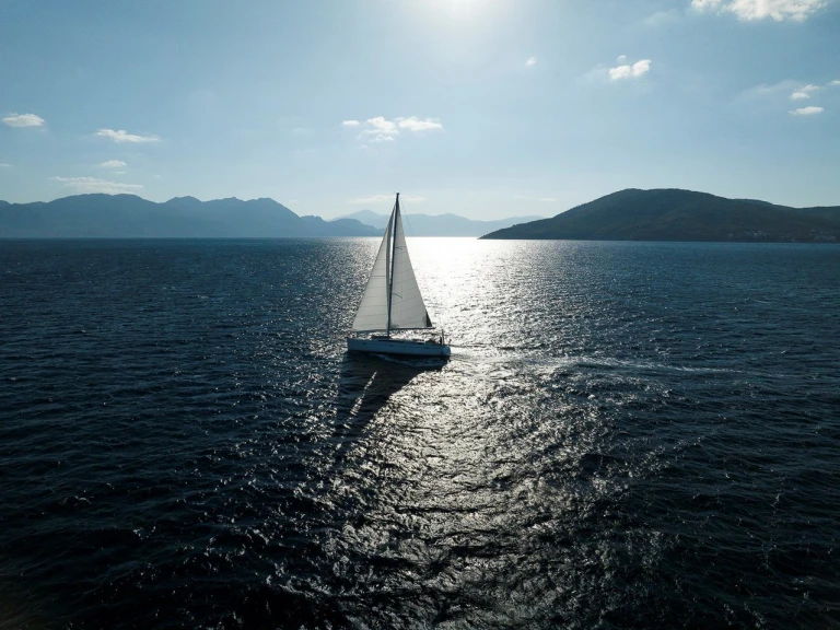 Noleggiare una Bavaria Cruiser 46 a Gouviá