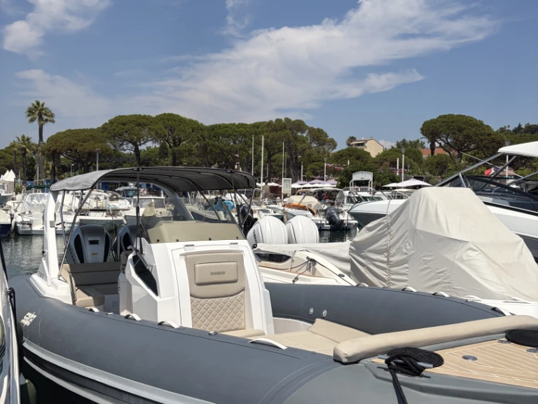 Noleggio Gommone a Sainte-Maxime – Salpa Salpa Soleil 28