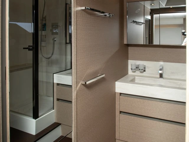 Noleggio barche Prestige 630s a Cannes su Samboat