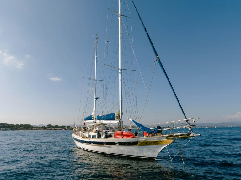 Noleggio barche Hyères economico Scorpio 72