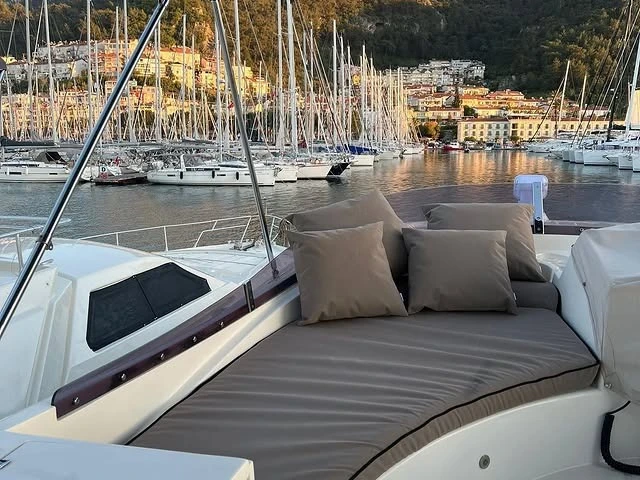 Noleggio Barca a motore con o senza skipper Custom Made a Göcek