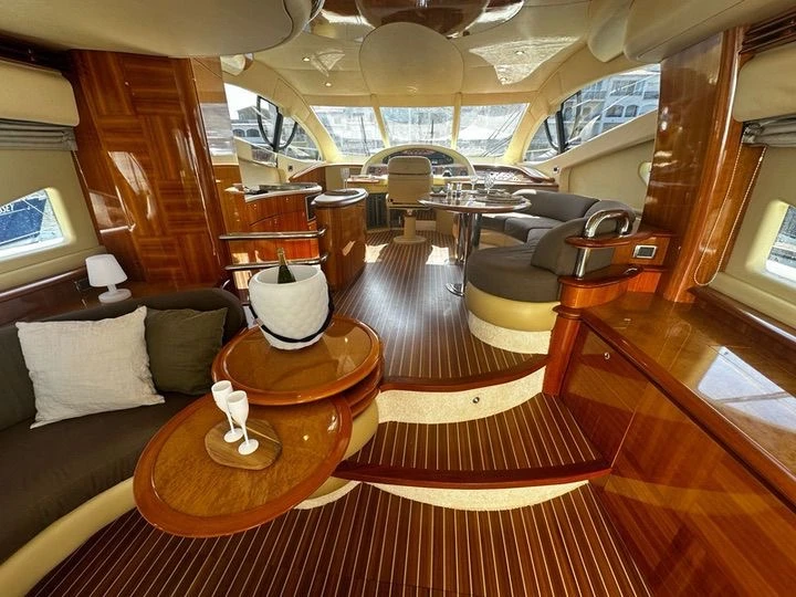 Noleggio barche Azimut Azimut 55 Fly a Roses su Samboat
