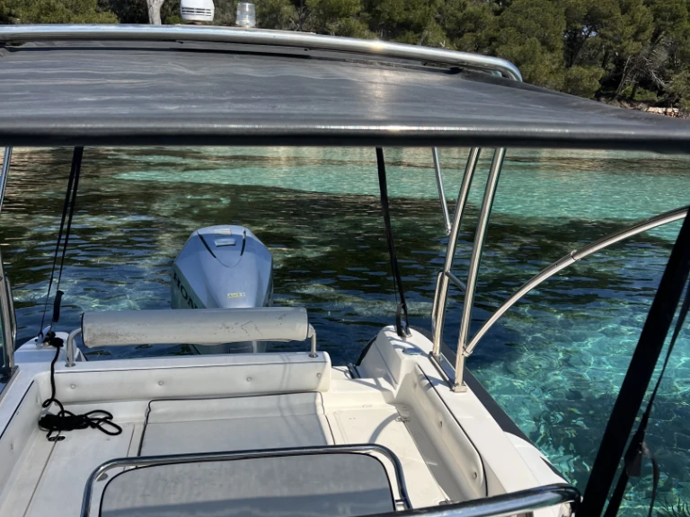 Noleggio Gommone Marsea con patente nautica
