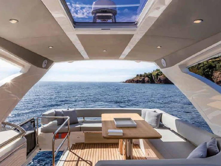 Noleggio barche Absolute Yachts Absolute 52 Fly a Ibiza Town su Samboat