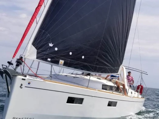 Bénéteau Oceanis 38.1 da affittare a  Les Sables-d'Olonne
