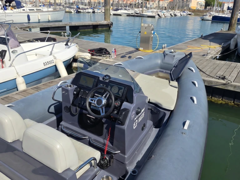 Noleggio barche Les Sables-d'Olonne economico Medline 7.5
