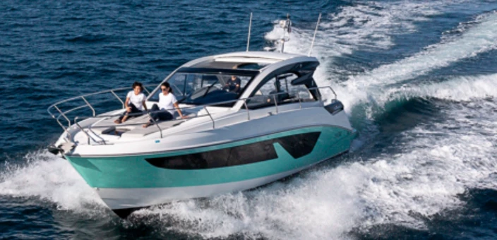 Noleggio Barca a motore Bénéteau con patente nautica
