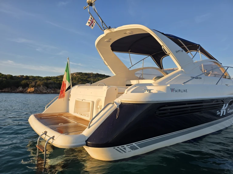 Noleggio Barca a motore Fairline con patente nautica