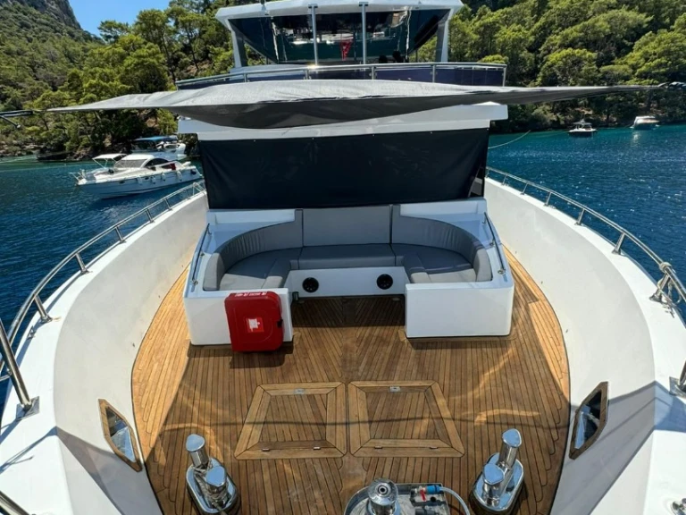 Noleggio Barca a motore con o senza skipper Custom Made a Göcek