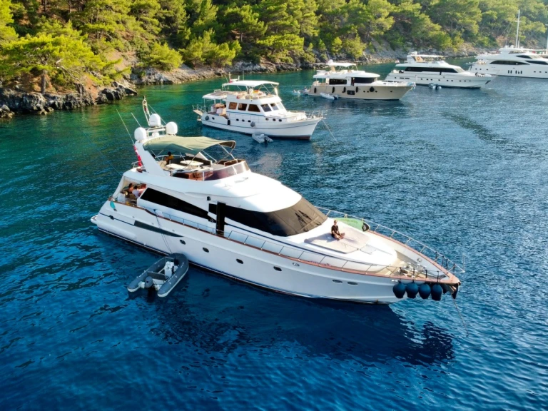 Noleggiare una Custom Made Custom made a Göcek