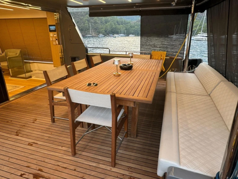 Noleggio Barca a motore con o senza skipper Custom Made a Göcek