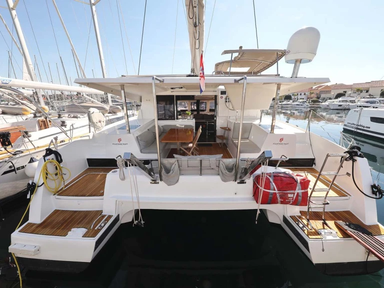 Noleggio Catamarano a Trogir – Fountaine Pajot Lucia 40