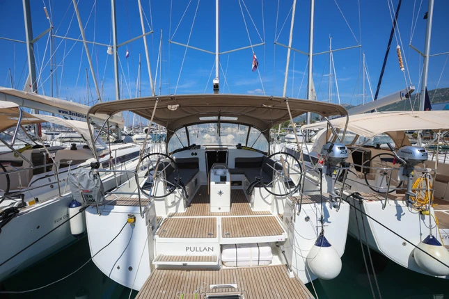 Noleggio Barca a vela con o senza skipper Jeanneau a Castelli