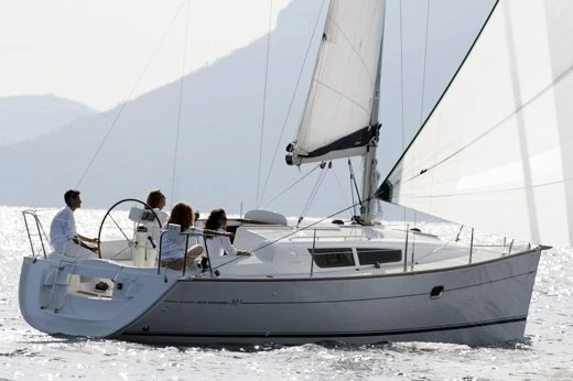 Noleggio barche Jeanneau Sun Odyssey 32i a Pola su Samboat