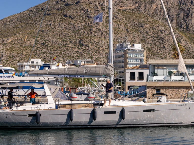 Noleggio a Port de Pollença – Bénéteau Oceanis 45 su SamBoat