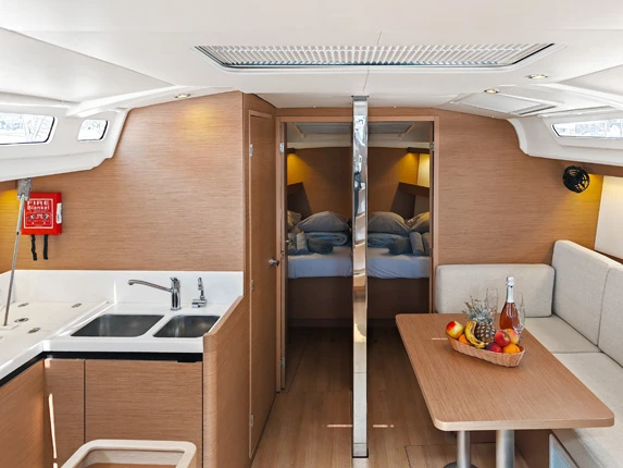 Noleggiare una Jeanneau Sun Odyssey 440 a Castelli