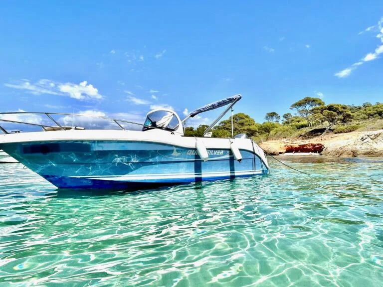 Noleggio a Les Salins d'Hyères – Quicksilver Quicksilver 635 Commander su SamBoat