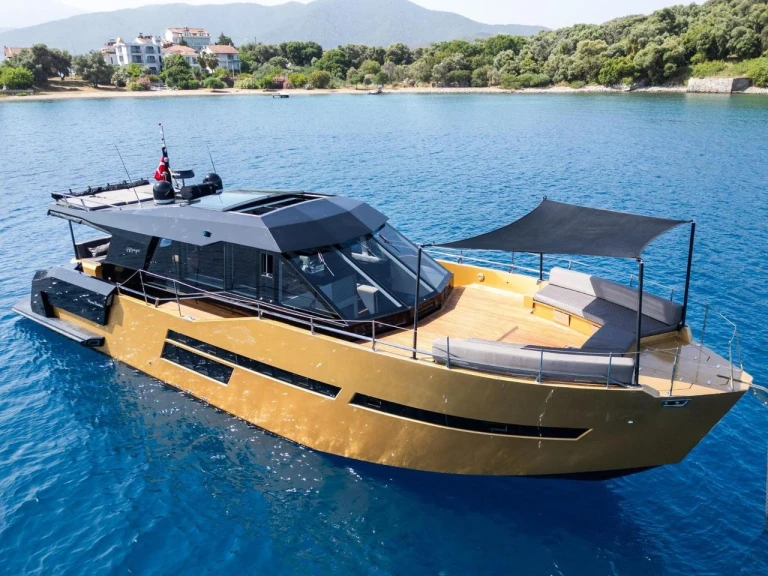 Noleggio Barca a motore con o senza skipper Custom Made a Göcek