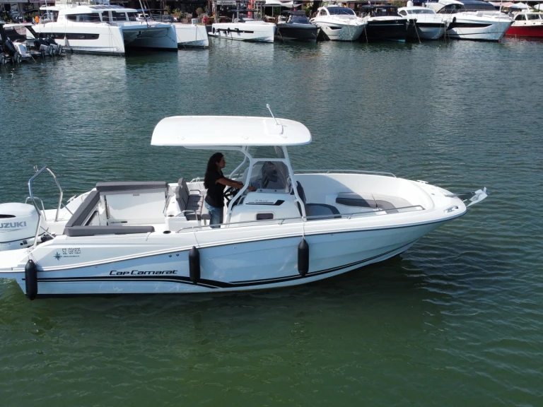 Noleggiare una Jeanneau Cap Camarat 7.5 CC a Port Cogolin