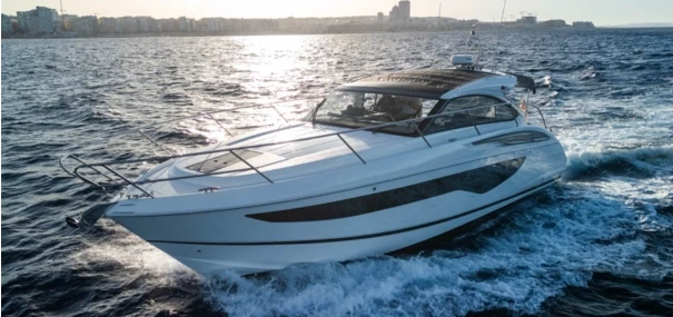 Noleggio barche Princess V40 a Port de Sitges Aiguadolç su Samboat