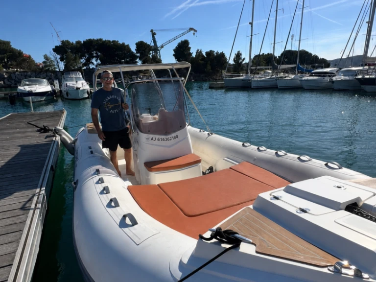 Gommone a noleggio a Marsiglia al miglior prezzo