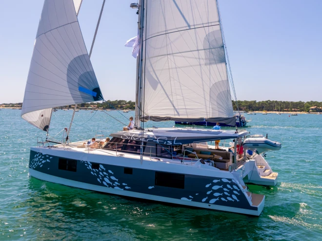 Noleggiare una Nautitech Nautitech 40 Open  a Port-Saint-Louis-du-Rhône