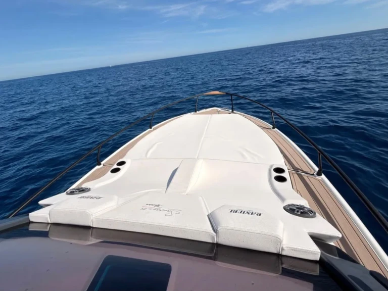 Noleggio Barca a motore con o senza skipper Ranieri a Castellammare di Stabia