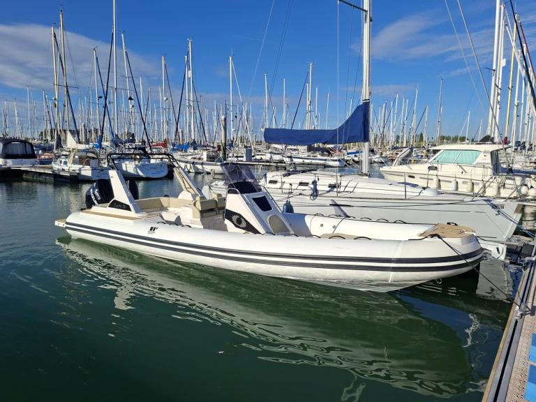 Noleggio barche Tiger Topline 950 a Sainte-Maxime su Samboat