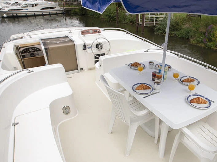 Noleggio barche Homps economico Grand Classique