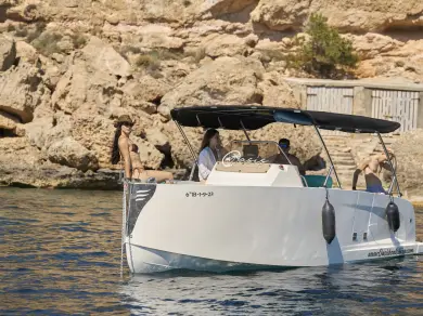 Noleggio Barca a motore a Sant Antoni de Portmany – X-Yachts X6
