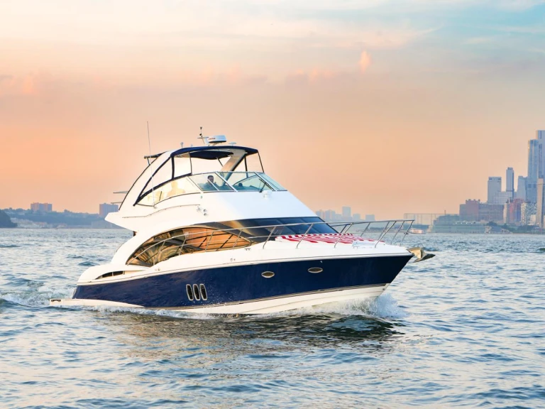 Noleggio a New York (Citta) – Cruisers Yacht 447 su SamBoat