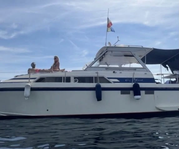 Noleggio Barca a motore con o senza skipper Guy Couach a Cannes