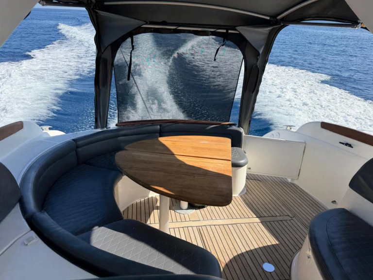 Noleggio barche Jeanneau Prestige 34 Open a Beaulieu-sur-Mer su Samboat