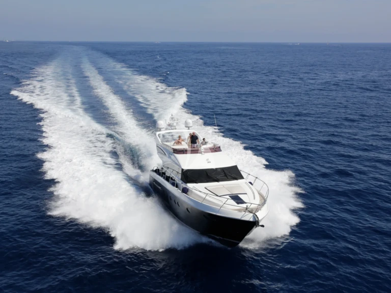 Noleggio Yacht di lusso a Beaulieu-sur-Mer – Princess Princess 64 Fly