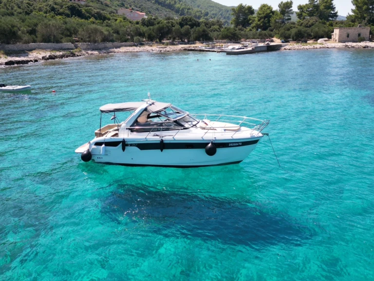 Noleggio Barca a motore a Puerto Portals – Bavaria S 30