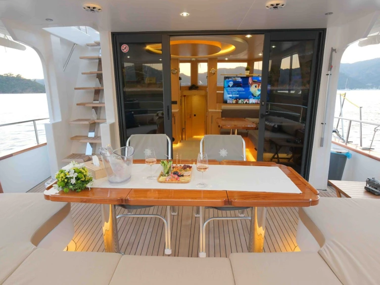 Noleggio Yacht di lusso con o senza skipper Custom Made a Göcek