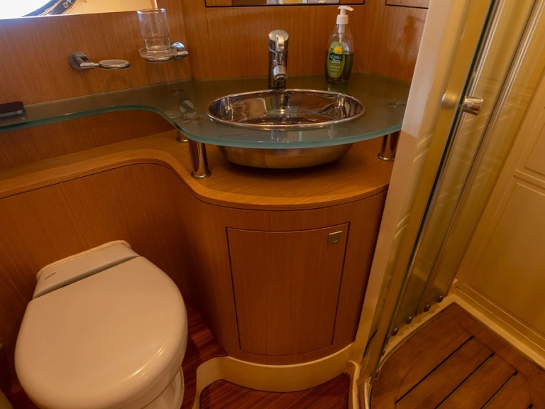 Noleggio Barca a motore Custom Made con patente nautica