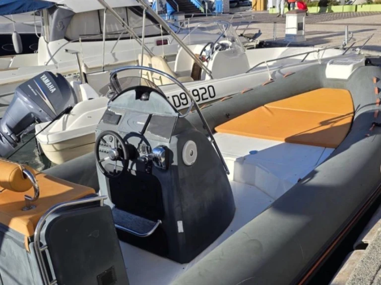 Noleggio barche Mandelieu-la-Napoule economico Wave 27