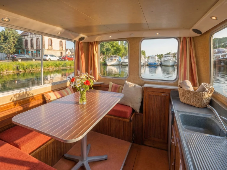 Noleggio Houseboat con o senza skipper Pénichette a Joigny
